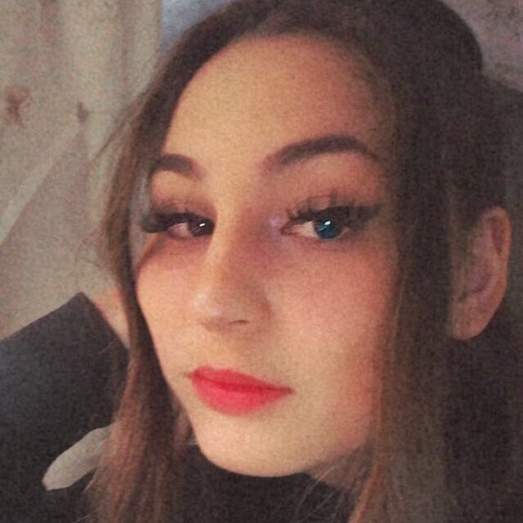 Meet your Posher, Rosie - Picture 1 of 1